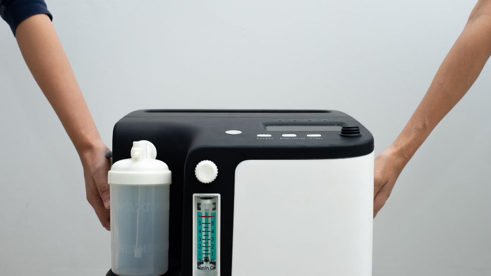 Jak wybrać odpowiedni koncentrator tlenu? Przewodnik dla pacjentów i ich bliskich